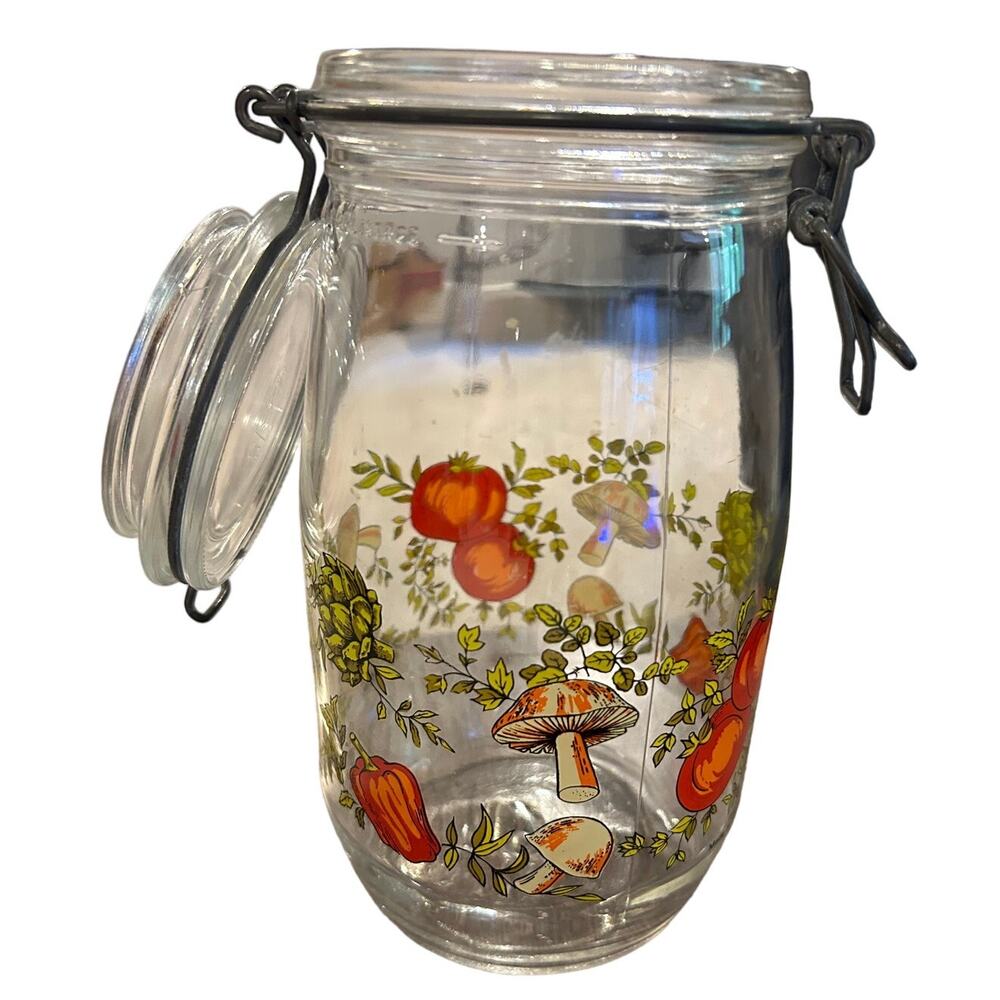 Vintage Arc France Glass Canister Set- Spice of Life Design, Set of 2, 1.5L & 1L - Picture 8 of 8